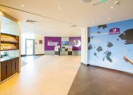 Premier Inn Cambridge East - Newmarket Road 2