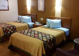 Super 8 by Wyndham Waco/Mall area TX 5