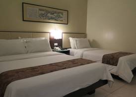 Circle Inn - Iloilo City Center 5