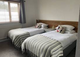 Salutation Inn 3