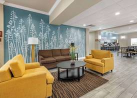Sleep Inn & Suites Huntsville near US Space & Rocket Center 4