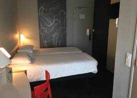 ibis Rochefort 4