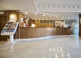 Hotel Albret 2