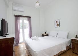 Two Bedroom Apartment at Koukaki 3