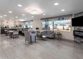 Super 8 by Wyndham Prattville Montgomery 2