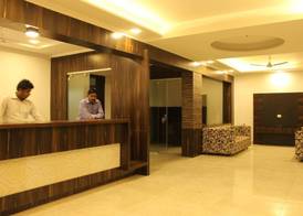 Hotel Yog Palace 5