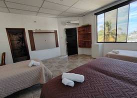 HOSTAL LOS CACTUS 3