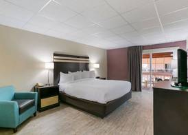 Eisenhower Hotel and Conference Center 4
