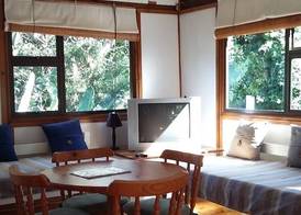 Treehouse Cottage 4