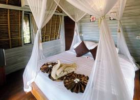 Abian Huts Dream Beach Lembongan 5