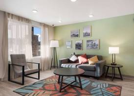 WoodSpring Suites Phoenix-Deer Valley 4