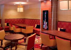 Wyndham Cleveland Airport 4