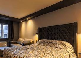 Hotel Le Chablis Cadillac 5
