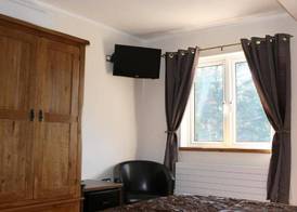 B&B Millenium House 4