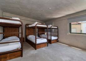 N1 Hostel Apartments and Suites 5
