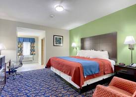 Rodeway Inn & Suites 3