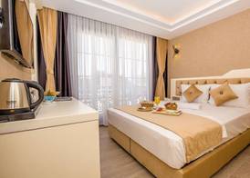 The Lea Hotel 5