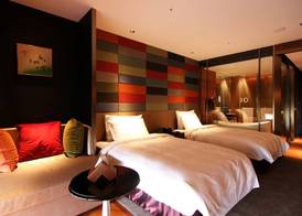 H2O HOTEL 5