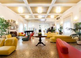 Hotel Marina 4