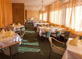 Hotel Mures 2