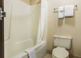 Quality Inn Mount Vernon, IL 3