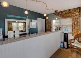 Pier 7 Condominium Resort 2