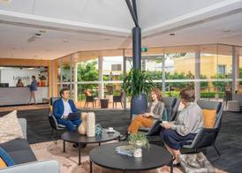 Lakeside Hotel and Conference Centre 5