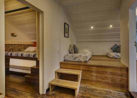 Sandi Hotel 5