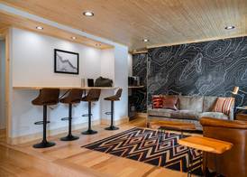Placid Bay Hotel 4