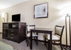 Quality Inn Mount Vernon, IL 4
