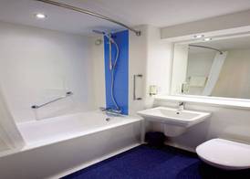 Travelodge Cambridge Newmarket Road 5
