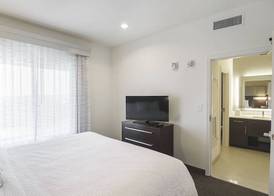 Residence Inn by Marriott Denton 5