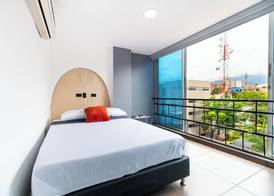 HOTEL LAX 5