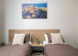 Edka Suites - Modern Sunlit 2BD Apartments with Balconies - Close to Sliema Promenade, St Julian's & St Georges Bay 4