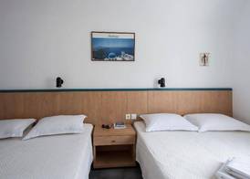 Sunrise Studios In Perissa 5