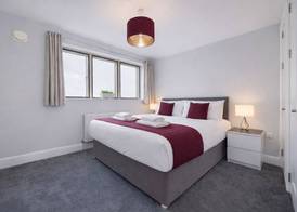 Roomspace Serviced Apartments - The Courtyard 4