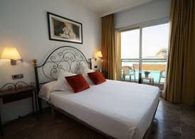 Hotel Port Sitges 5