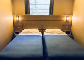 The Beverley House Hotel 5