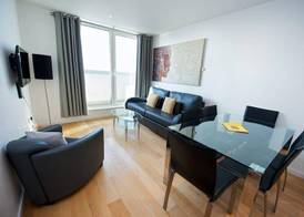 STAYCITY APARTHOTELS LONDON HEATHROW 2