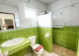 Sea View Apartments 5