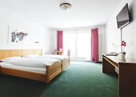 Hotel-Gasthof Neumühle 4