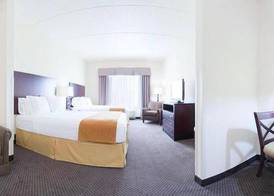 Holiday Inn Express & Suites CHICAGO WEST-O'HARE ARPT AREA by IHG 4
