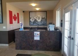Super 8 by Wyndham Smoky Lake 2