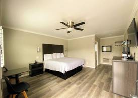 Rockview Inn and Suites - Morro Bay CA 5