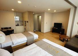 Yongin Triny Hotel 3