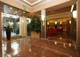 Le Petit Hotel 2