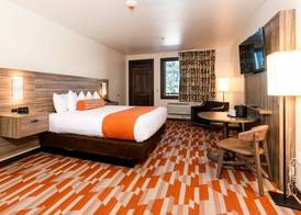 Maswik Lodge - Inside the Park 5