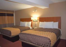 Knights Inn Arnprior 5