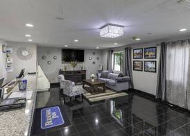 Rodeway Inn Florence - Cincinnati South 4