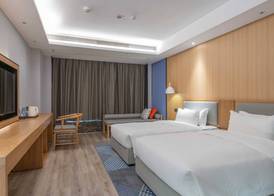 Holiday Inn Express Huangshi Cihu Lake by IHG 3